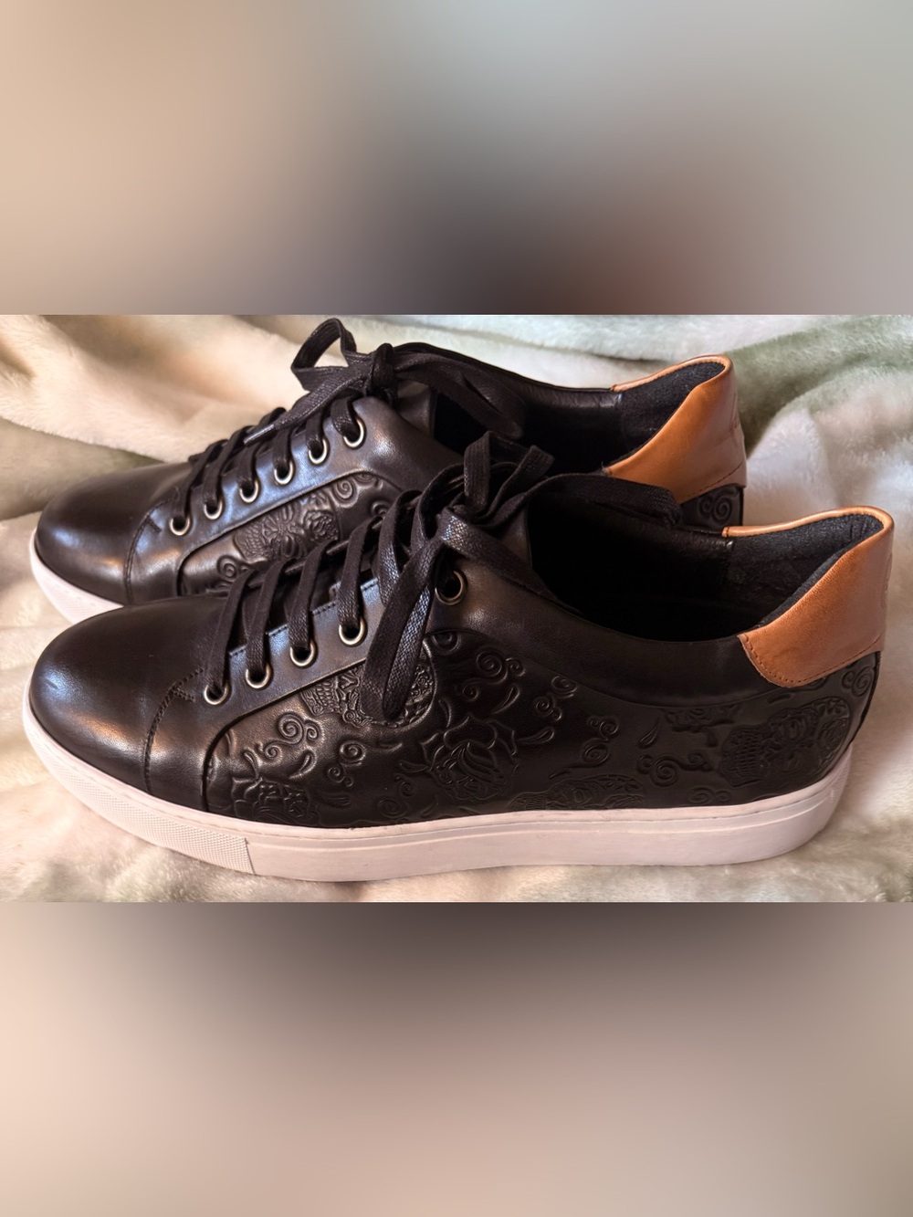 Robert Graham Men's Embossed Leather Sneakers - Black